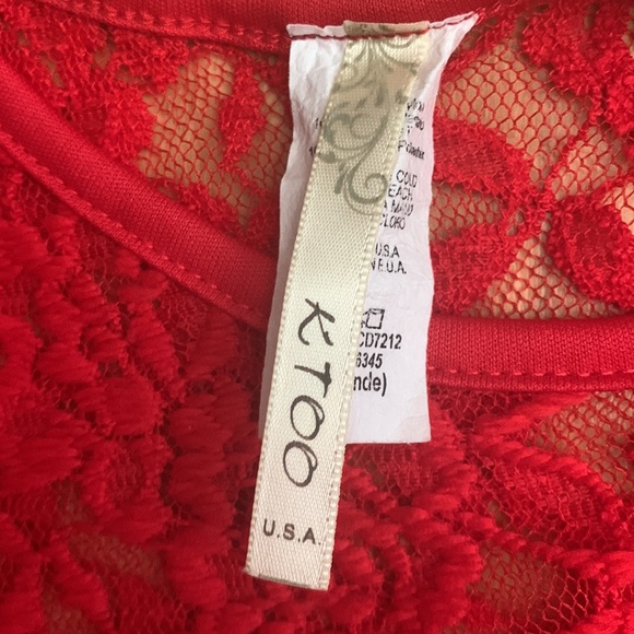 Red Floral Lace Dress | Size L Junior - Picture 3 of 3